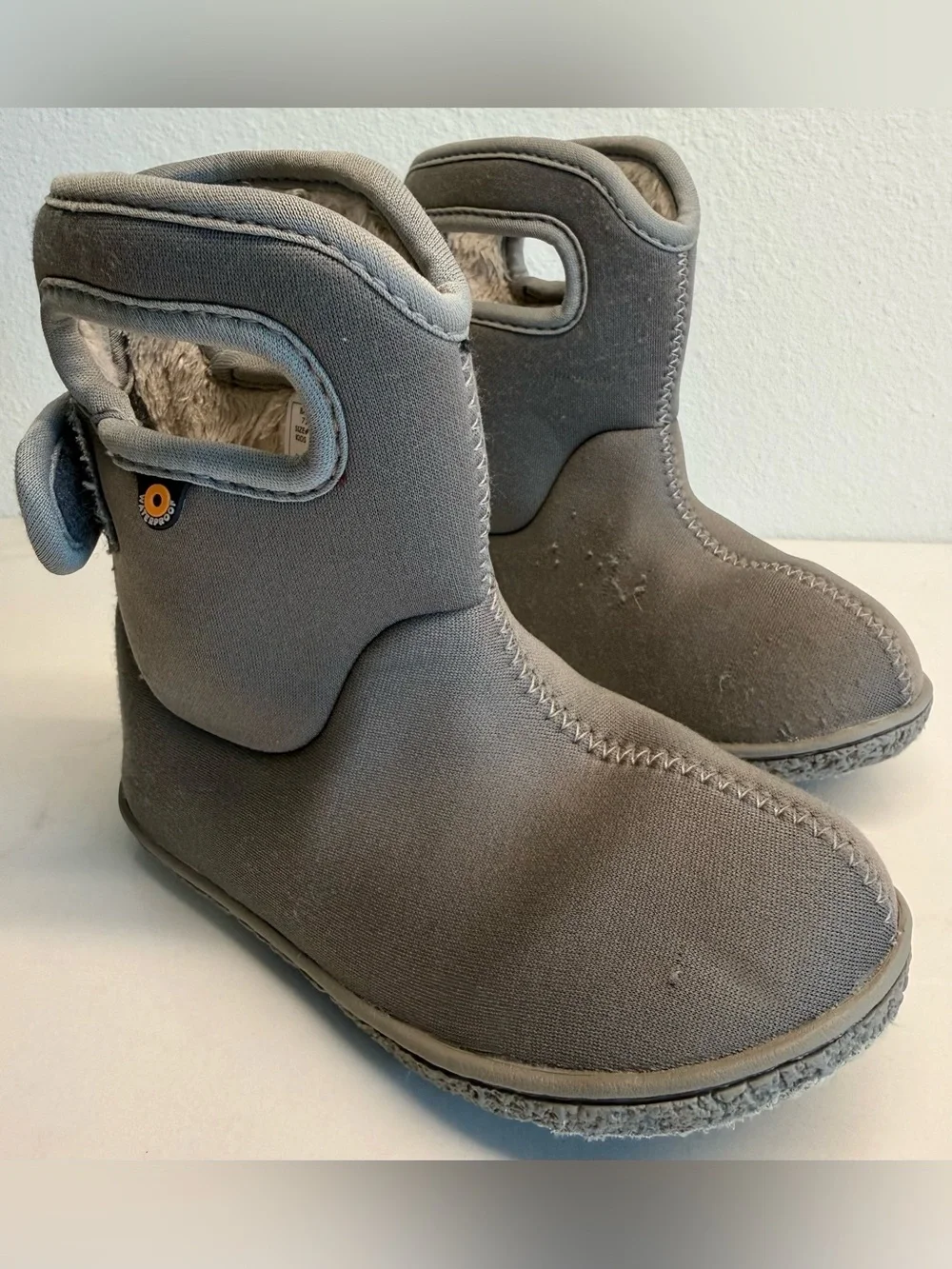 BOGS Baby Winter Boots Gray Faux Fur Kids Size 9